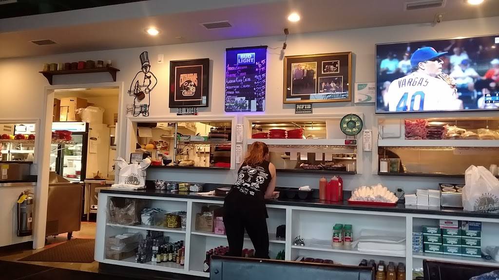 DamnYankees | restaurant | 2190 Almon St, Heflin, AL 36264, USA | 2564635050 OR +1 256-463-5050