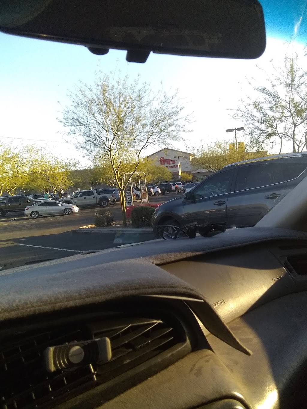 Circle K | meal takeaway | 24831 N 67th Ave, Glendale, AZ 85310, USA | 6238251127 OR +1 623-825-1127