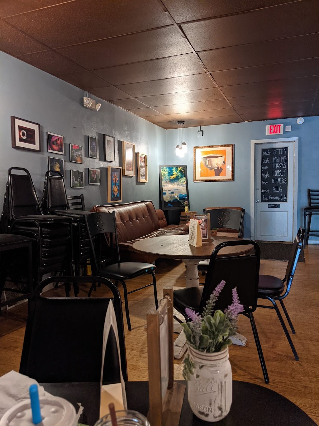 The Grapevine Cafe | cafe | 220 Main St, Johnson City, NY 13790, USA | 6077291000 OR +1 607-729-1000