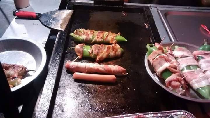 Hamburguesas Y Hotdogs Los Barbones | restaurant | Josefa Ortiz de Domínguez 15901, Infonavitlatinos, Tijuana, B.C., Mexico | 016642411014 OR +52 664 241 1014