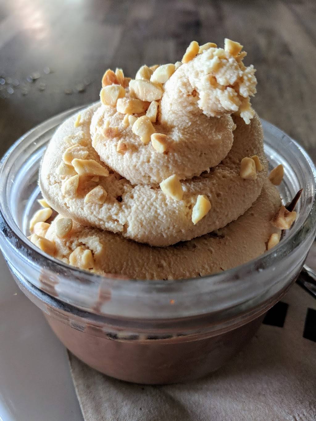 Eureka! | restaurant | 4143 Campus Dr, Irvine, CA 92612, USA | 9495968881 OR +1 949-596-8881