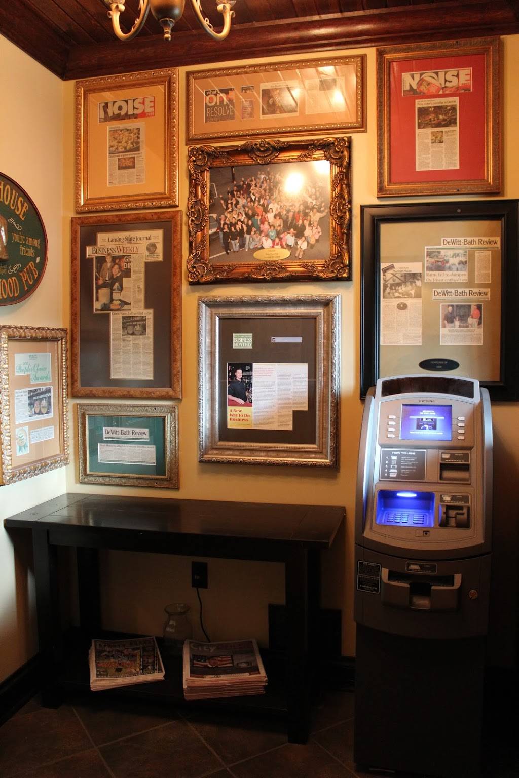 Draft House | restaurant | 12449 Old U.S. 27, Dewitt, MI 48820, USA | 5176695206 OR +1 517-669-5206