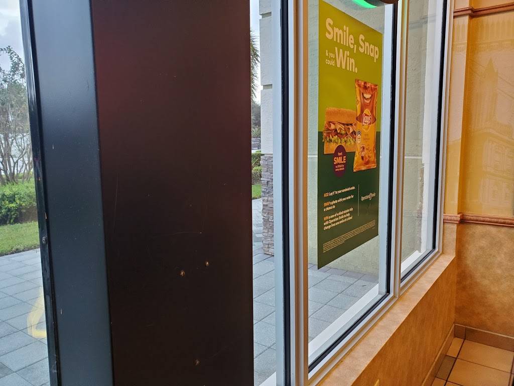 Subway | meal takeaway | 1050 Gateway Blvd Suite 102, Boynton Beach, FL 33426, USA | 5612004721 OR +1 561-200-4721