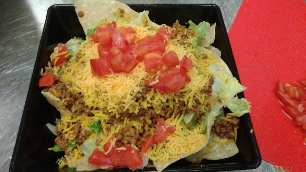 The Howell Diner | restaurant | 799 S Latson Rd, Howell, MI 48843, USA | 5175188947 OR +1 517-518-8947