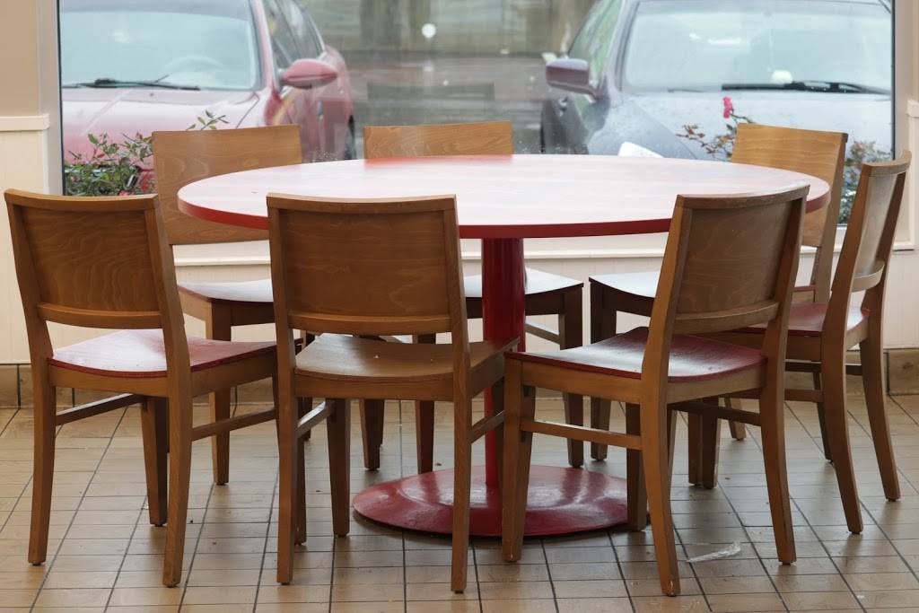 KFC | restaurant | 3003 Reading Rd, Cincinnati, OH 45206, USA | 5132213473 OR +1 513-221-3473