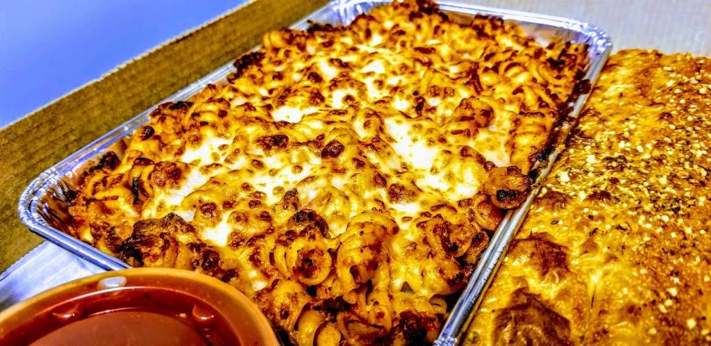 Pizza Hut | restaurant | 4233 E Lancaster Ave, Fort Worth, TX 76103, USA | 8175352564 OR +1 817-535-2564