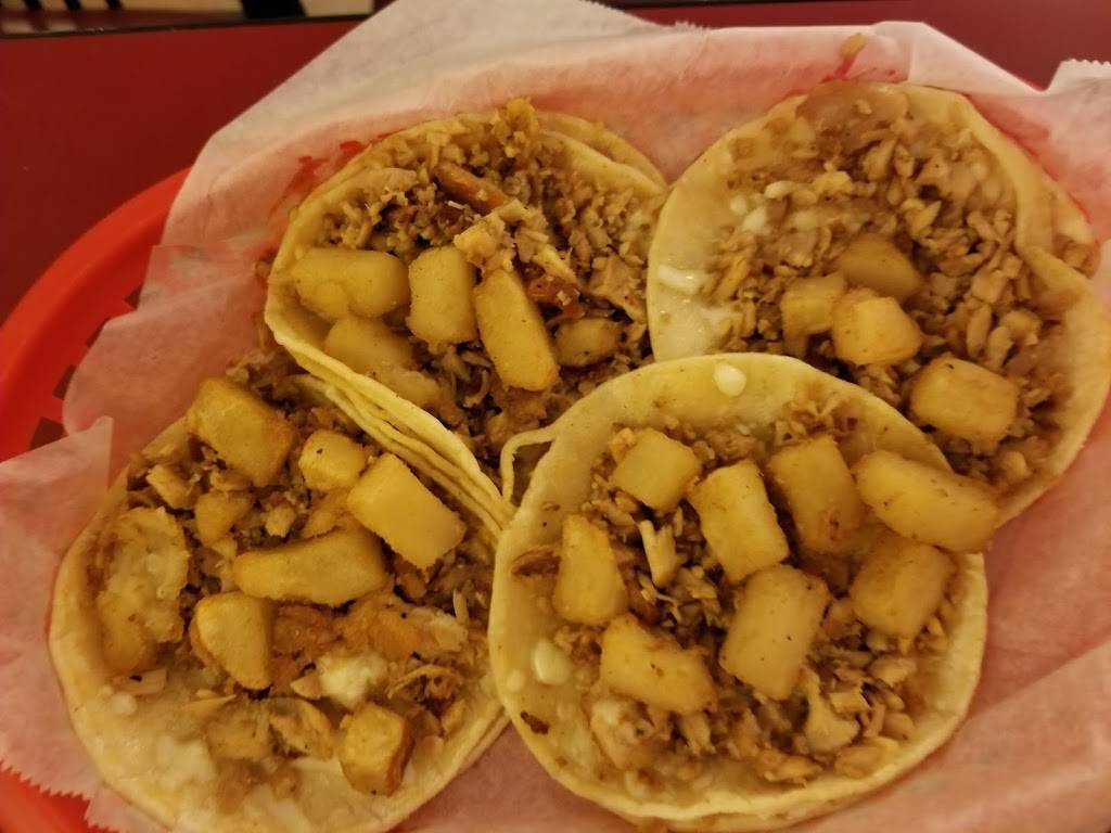 Kiss Pollos Estilo Sinaloa | restaurant | 306 W Yavapai St, Phoenix, AZ 85003, USA | 6029007371 OR +1 602-900-7371