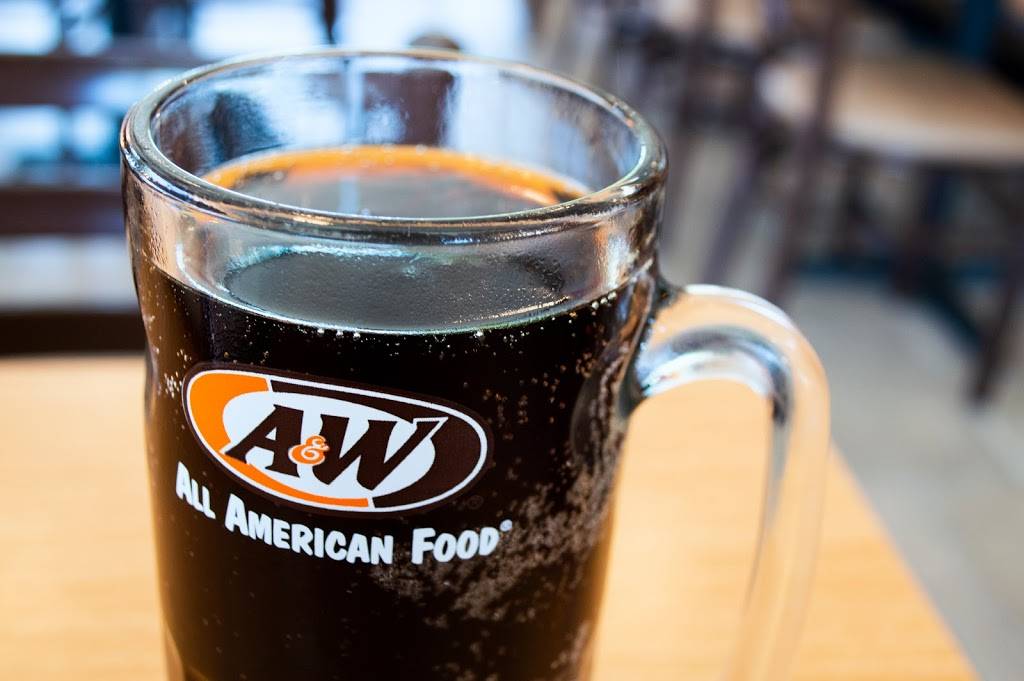 A&W Restaurant | restaurant | 1601 Gratiot Blvd, Marysville, MI 48040, USA | 8104328938 OR +1 810-432-8938