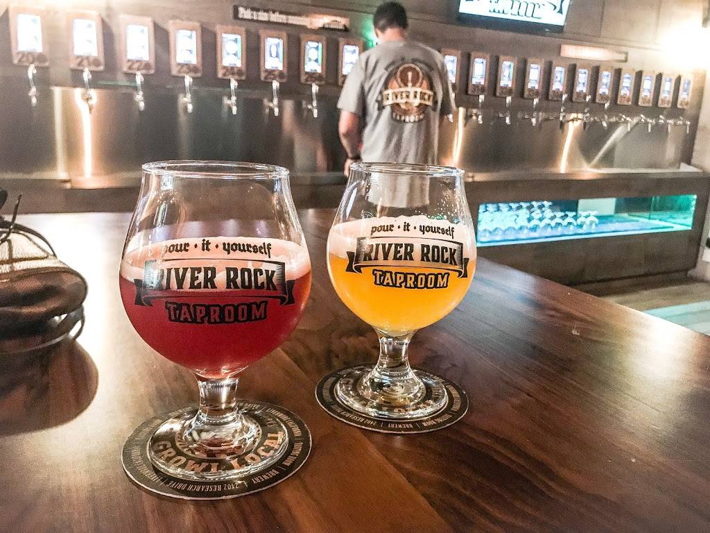 River Rock Taproom | restaurant | 155 S Murphy Ave, Sunnyvale, CA 94086, USA | 4088309837 OR +1 408-830-9837
