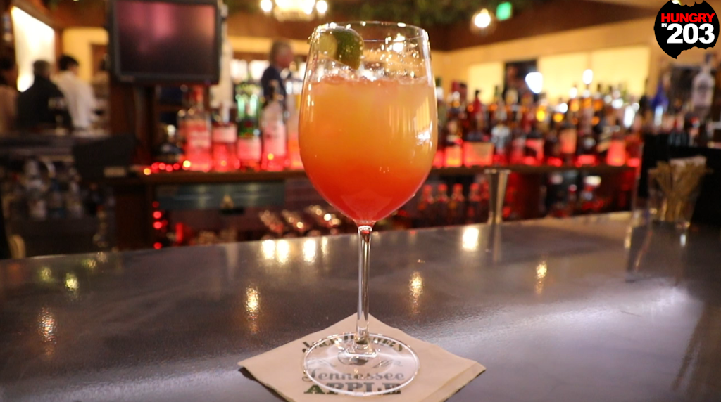 La Fortuna Bar & Restaurant | restaurant | 7365 Main St, Stratford, CT 06614, USA | 2039232300 OR +1 203-923-2300