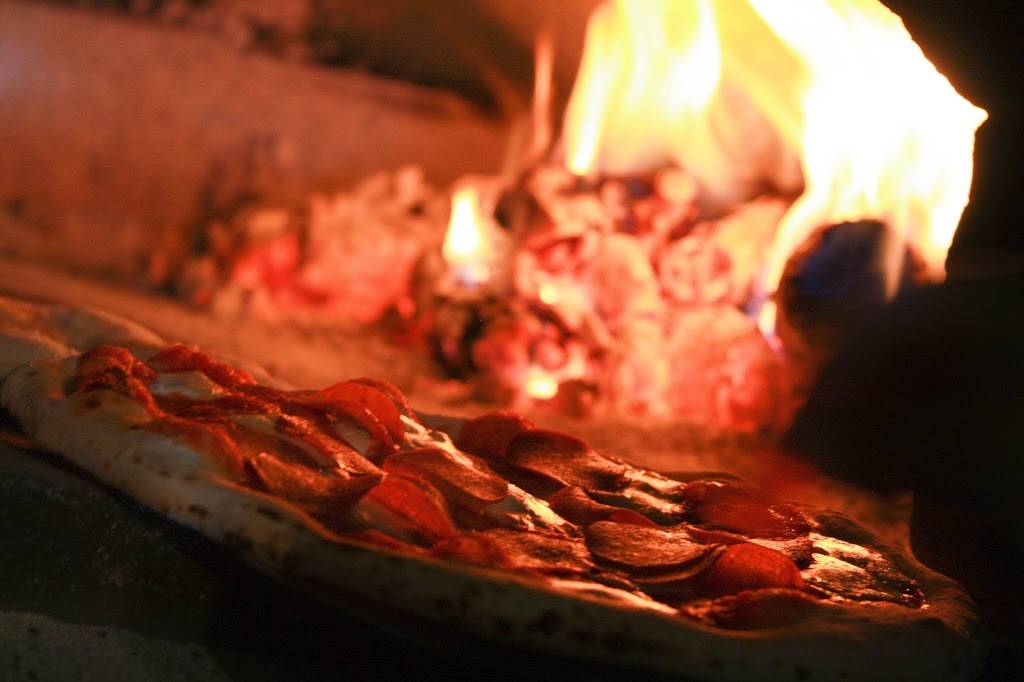 Cafe Italia | restaurant | 6705 N Mesa St, El Paso, TX 79912, USA | 9158320587 OR +1 915-832-0587