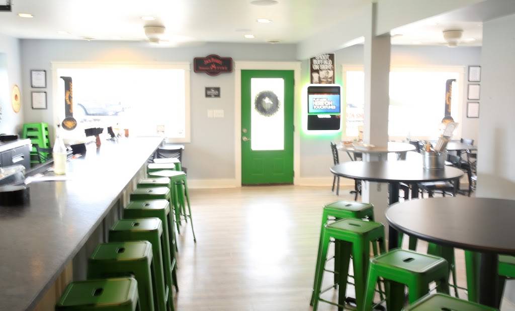 Public Well | restaurant | 104 S York St, Nicholasville, KY 40356, USA | 8598870400 OR +1 859-887-0400