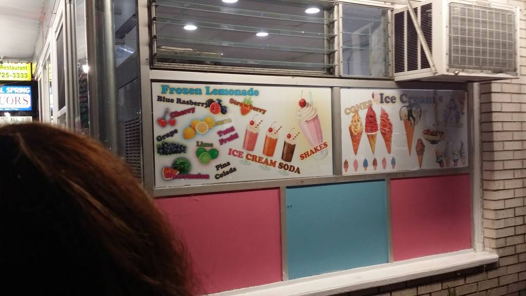 Sweet Licks Ice Cream Shop | restaurant | 995 Mineral Spring Ave, North Providence, RI 02904, USA | 4017285050 OR +1 401-728-5050