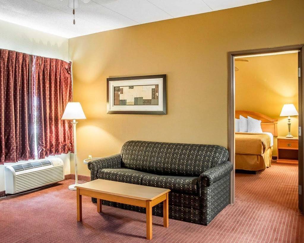 Quality Inn & Suites | restaurant | 1805 Airport Exchange Blvd, Erlanger, KY 41018, USA | 8597460300 OR +1 859-746-0300