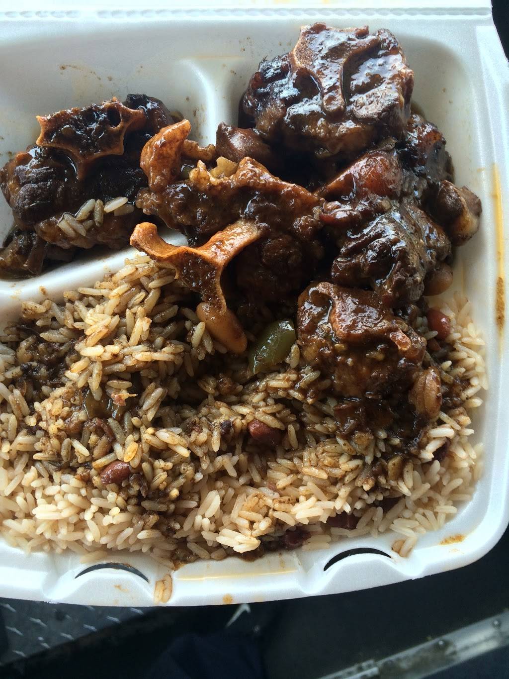 Richards Diner | restaurant | 9606 Avenue L, Brooklyn, NY 11236, USA | 3474687180 OR +1 347-468-7180