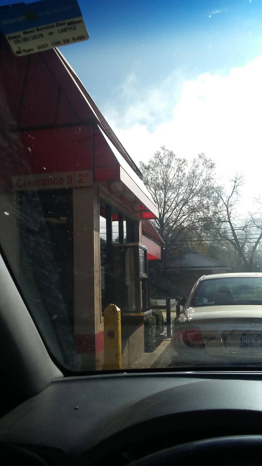 Hardees | restaurant | 216 S Main St, Bishopville, SC 29010, USA | 8034845605 OR +1 803-484-5605