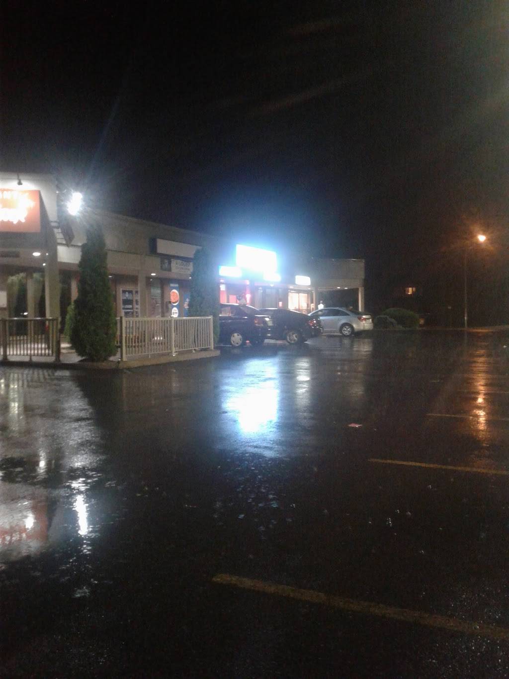 Dominos Pizza | meal delivery | 475 Avenue Dumont, Dorval, QC H9S 5W2, Canada | 5148285000 OR +1 514-828-5000