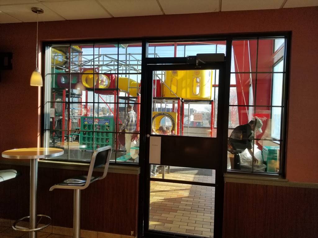 McDonalds | cafe | 8315 Montgomery Blvd NE, Albuquerque, NM 87109, USA | 5052923171 OR +1 505-292-3171