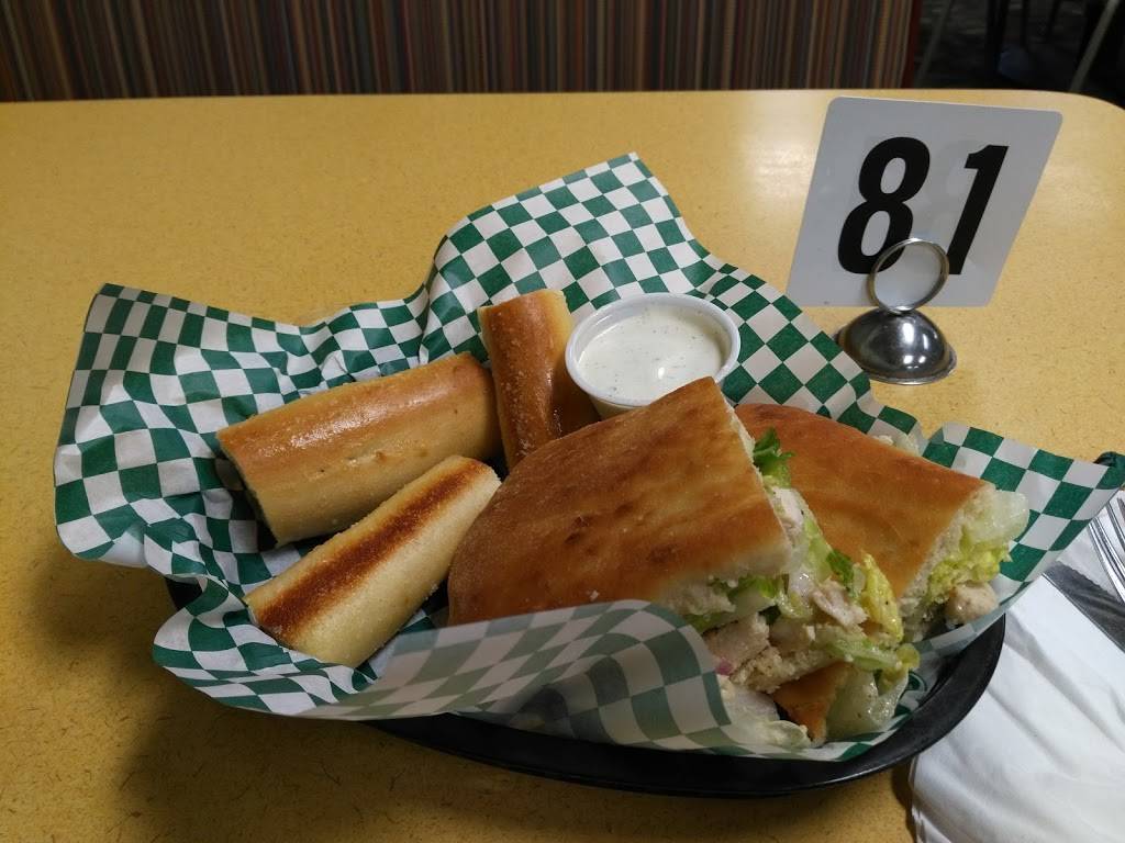 Basil Boys | meal takeaway | 125 W Chicago Blvd, Tecumseh, MI 49286, USA | 5174231875 OR +1 517-423-1875