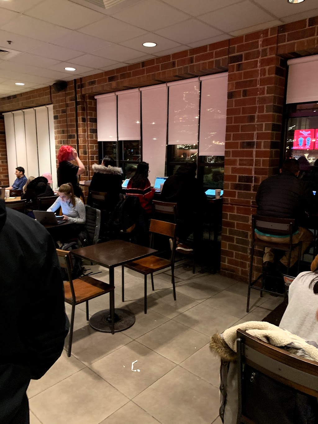 Starbucks | cafe | 615 Washington Ave SE, Minneapolis, MN 55414, USA | 6123787765 OR +1 612-378-7765