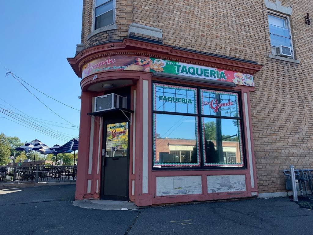 Taqueria La Grande (West Hartford) | restaurant | 169 Park Rd, West Hartford, CT 06119, USA | 8602311431 OR +1 860-231-1431