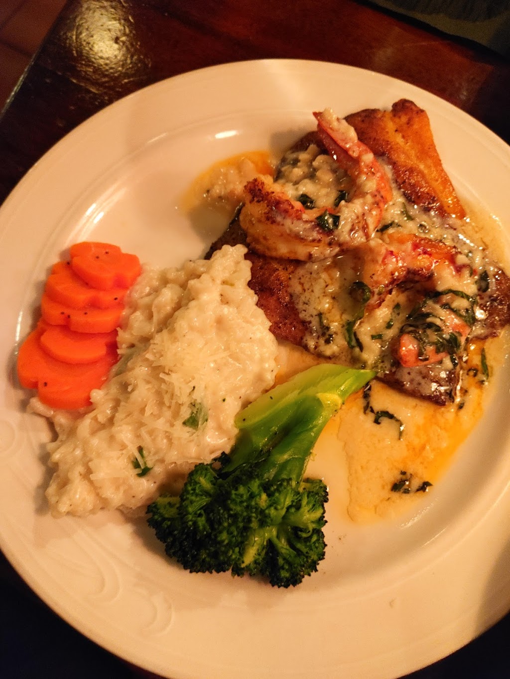 Georgios Fine Food and Spirits | restaurant | 2971 Apalachee Pkwy, Tallahassee, FL 32301, USA | 8508773211 OR +1 850-877-3211