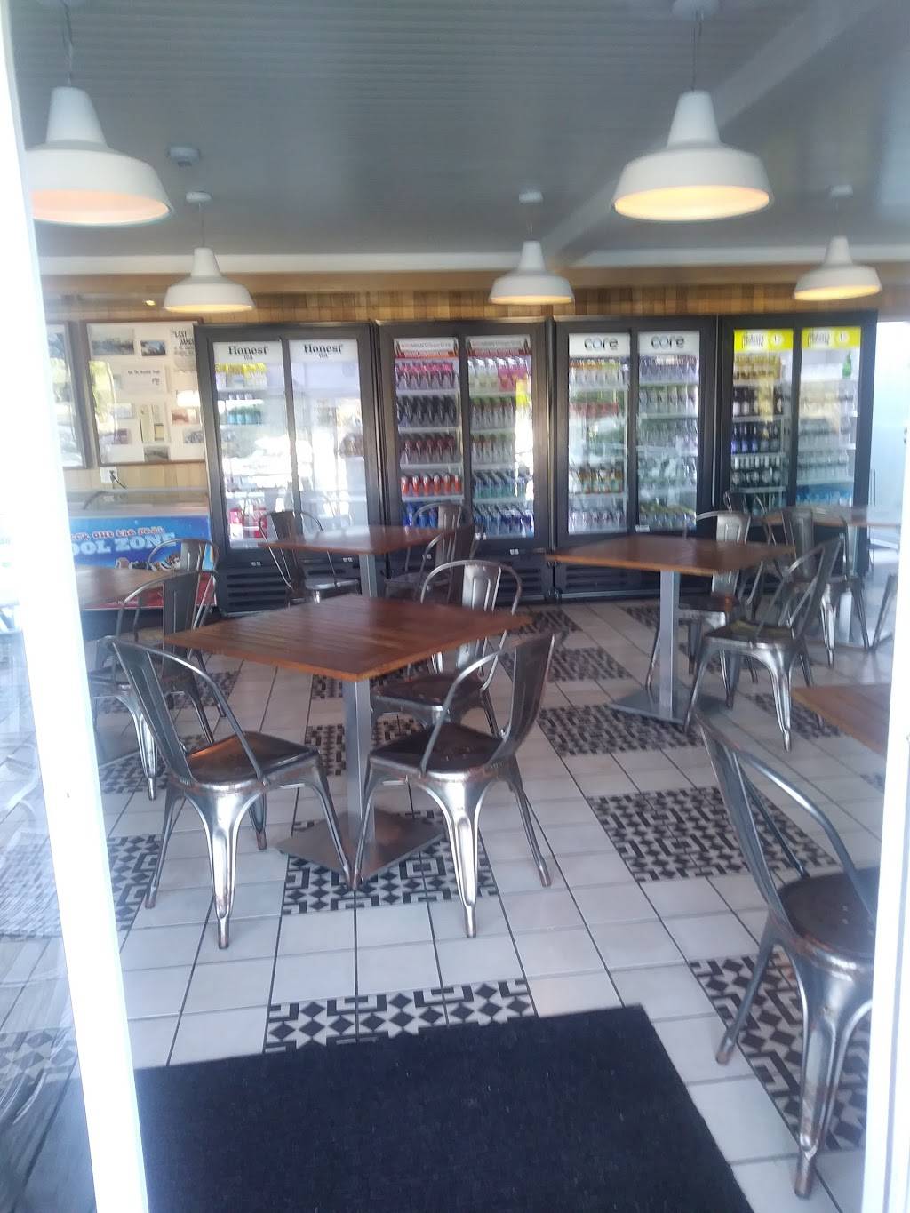 Canteen | restaurant | Harbor Walk, Sayville, NY 11782, USA | 6315976500 OR +1 631-597-6500