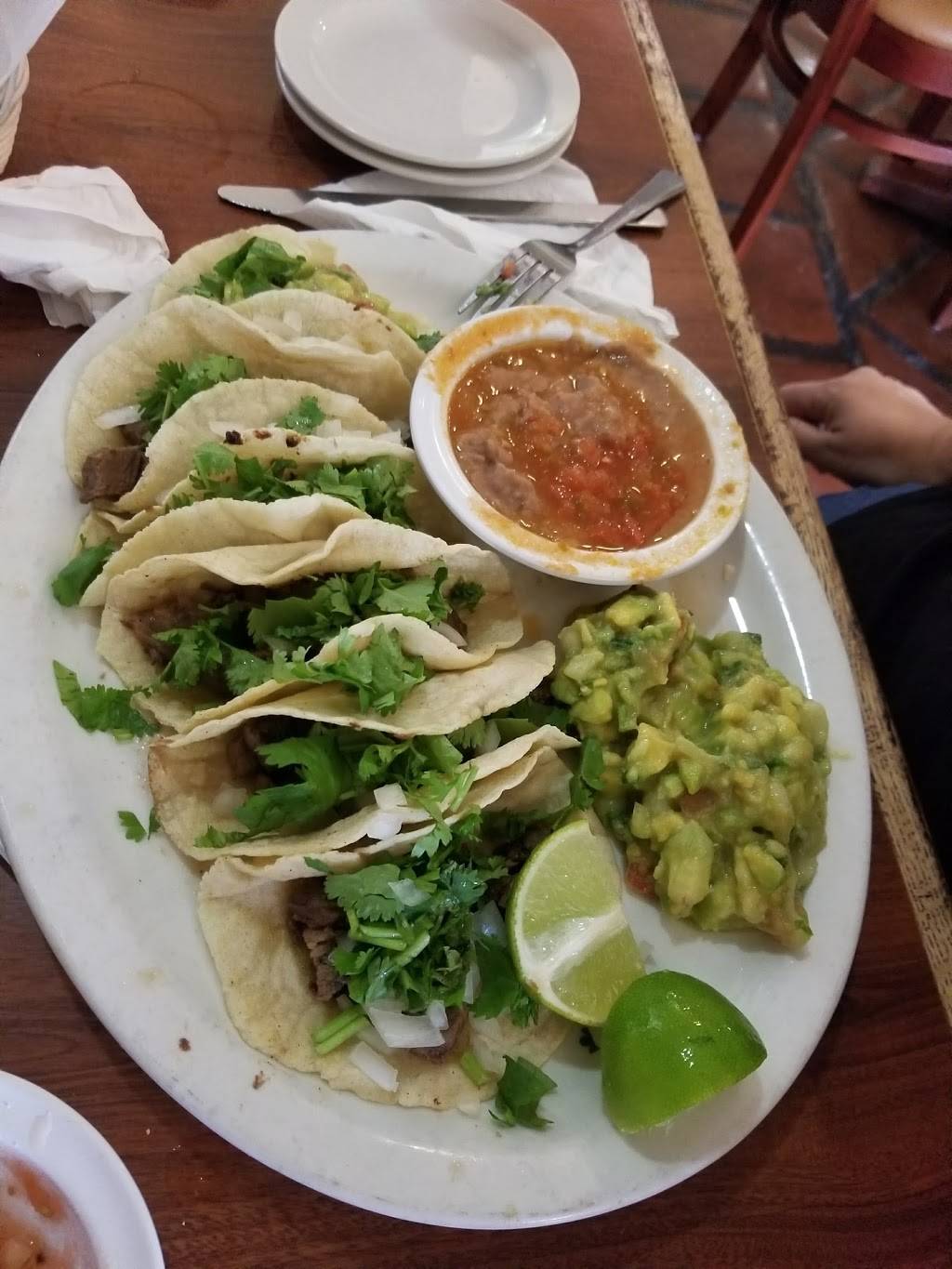 El Toro Taco Mexican Restaurant | restaurant | 1 S Krome Ave, Homestead, FL 33030, USA | 3052458182 OR +1 305-245-8182
