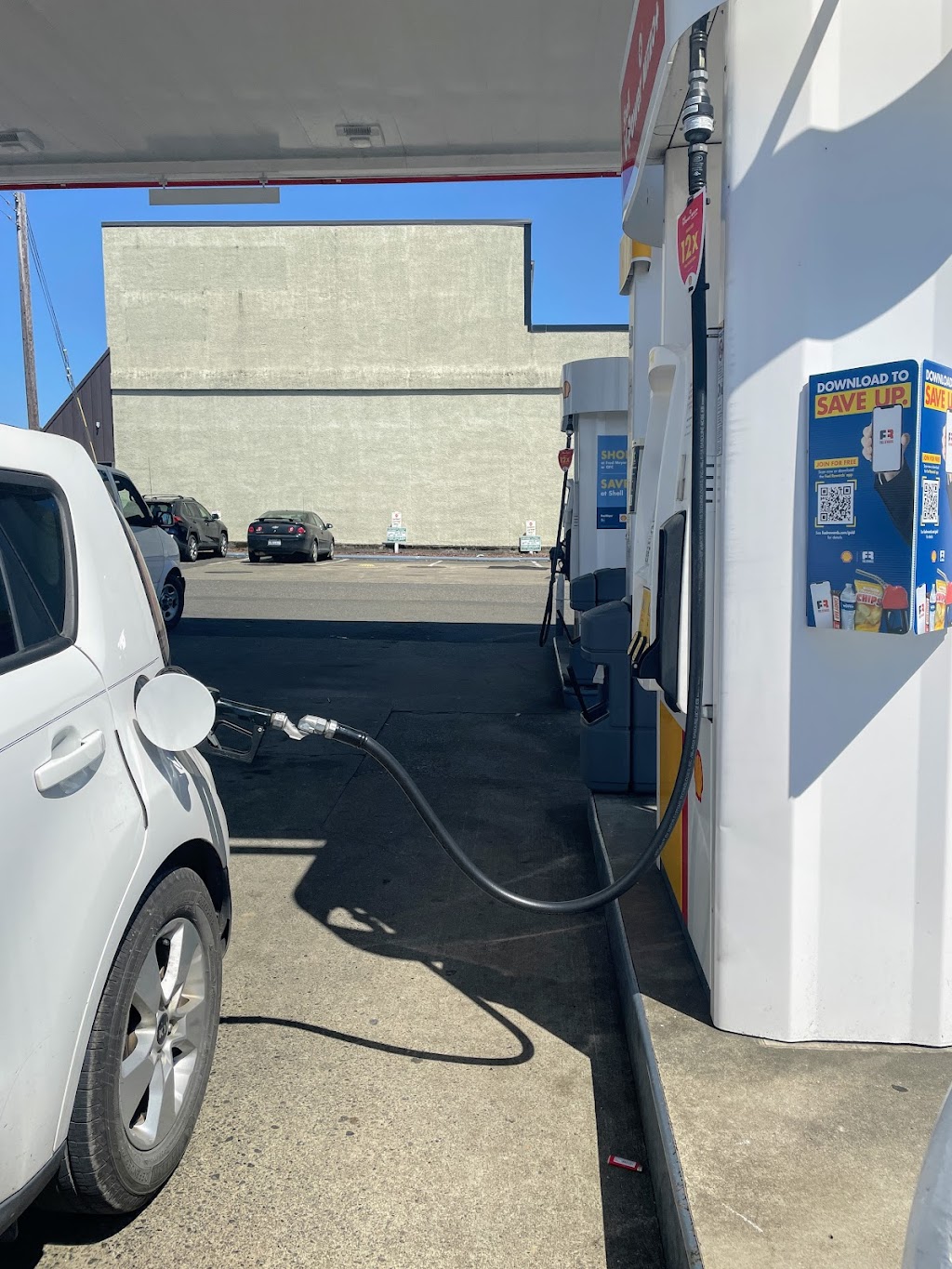 Shell | restaurant | 326 S Main St, Montesano, WA 98563, USA | 3602494981 OR +1 360-249-4981