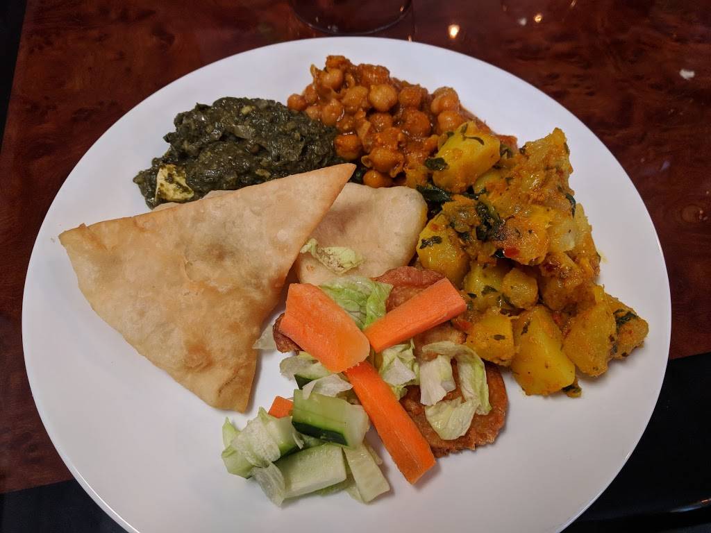 Tandoori Hut | restaurant | 3171 Main St, Buffalo, NY 14214, USA | 7169319343 OR +1 716-931-9343