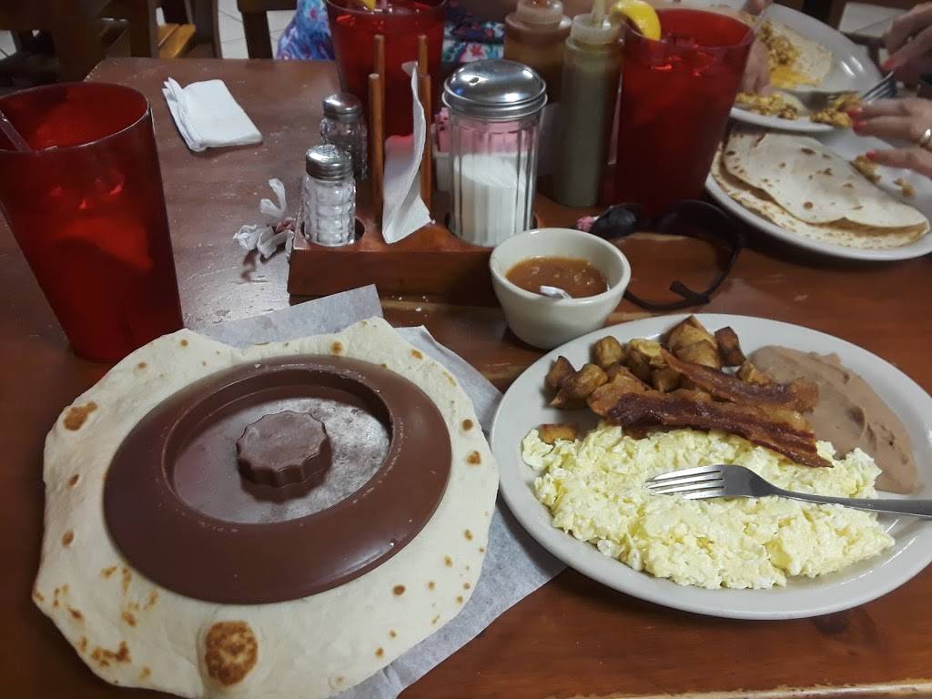 Las Milpas | restaurant | 3036 S Port Ave, Corpus Christi, TX 78405, USA | 3618843050 OR +1 361-884-3050