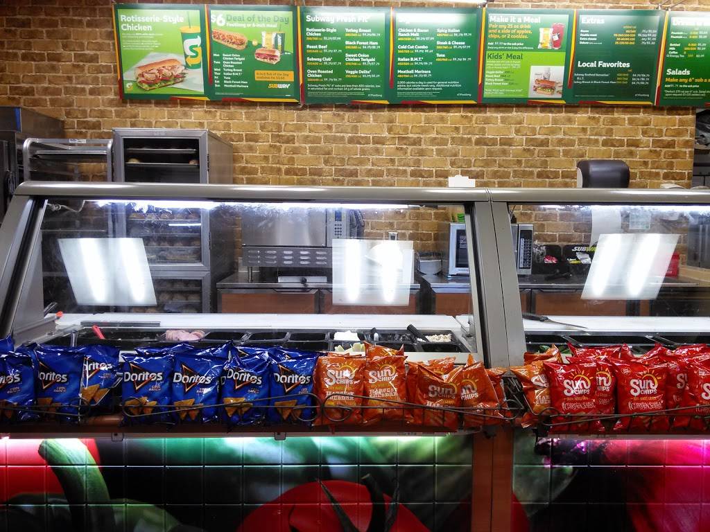 Subway Restaurants | restaurant | 2209 N Park Rd, Plant City, FL 33563, USA | 8136590288 OR +1 813-659-0288