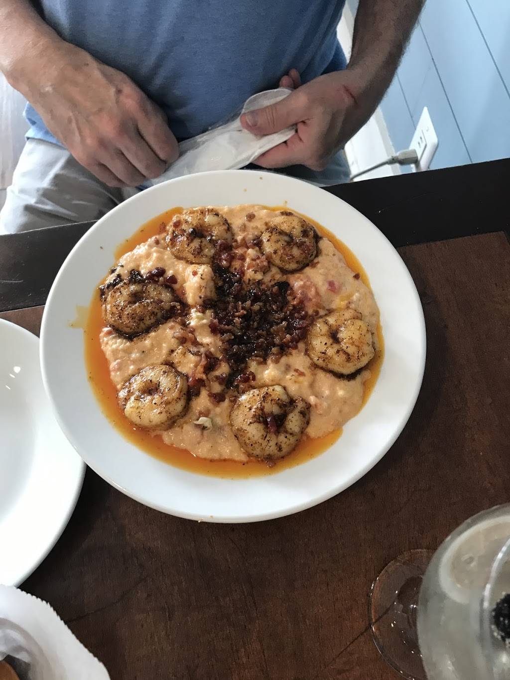 Cafe Roux | restaurant | 2213 Middle St building c suite 2, Sullivans Island, SC 29482, USA | 8436373060 OR +1 843-637-3060