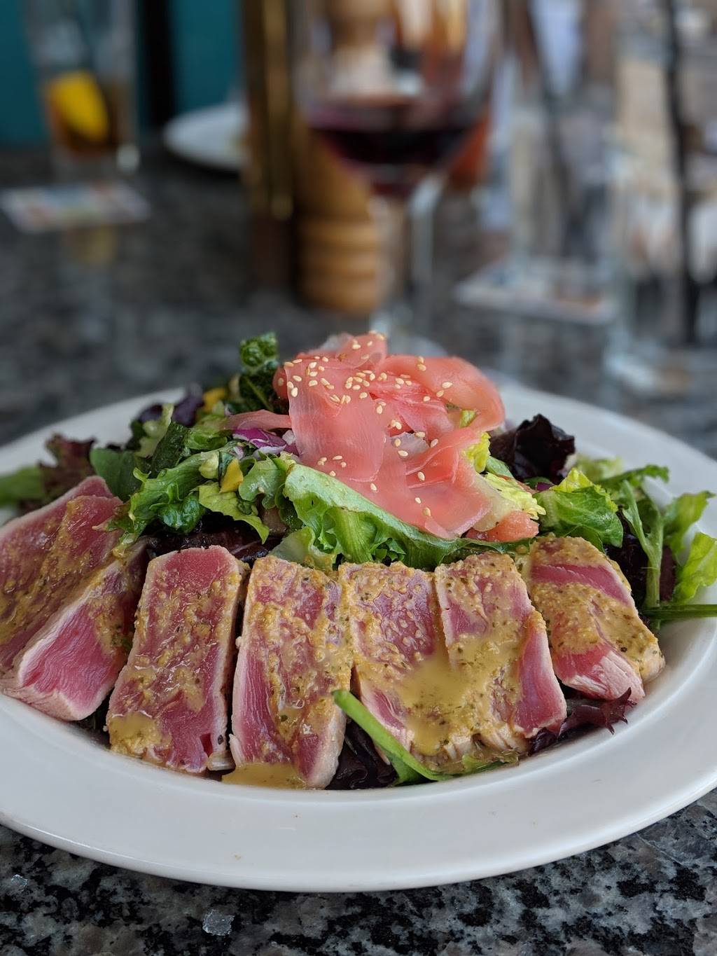 Blue Ridge Grill | restaurant | 22865 Brambleton Plaza, Brambleton, VA 20148, USA | 7033271047 OR +1 703-327-1047