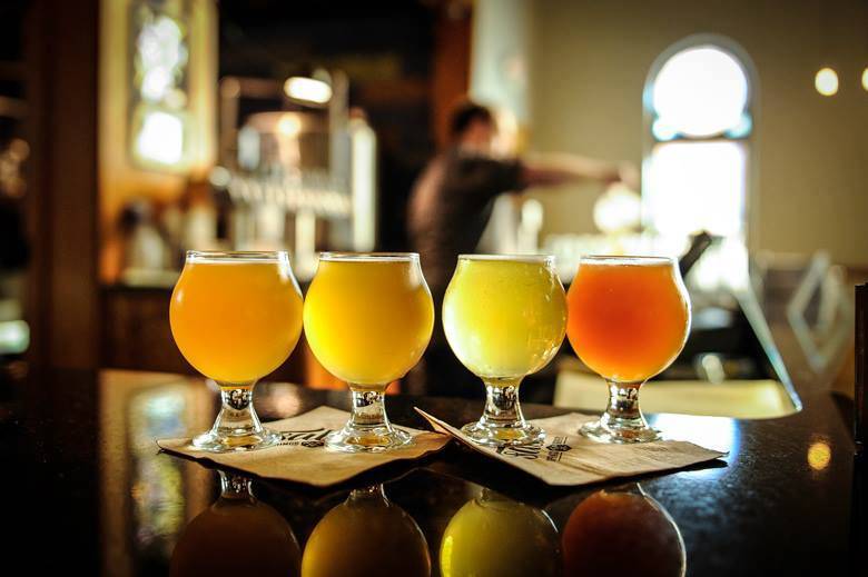 Salt Springs Brewery | restaurant | 117 S Ann Arbor St, Saline, MI 48176, USA | 7342959191 OR +1 734-295-9191