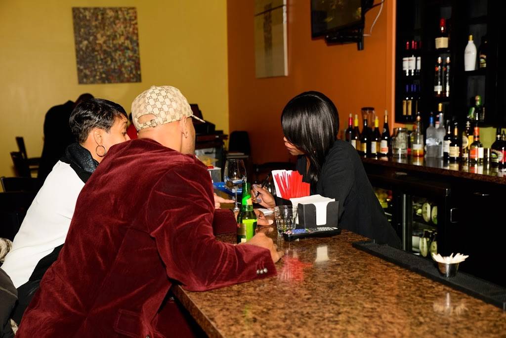 Kola Restaurant & Ultra Lounge | night club | 32523 Northwestern Hwy, Farmington Hills, MI 48334, USA | 2489325652 OR +1 248-932-5652