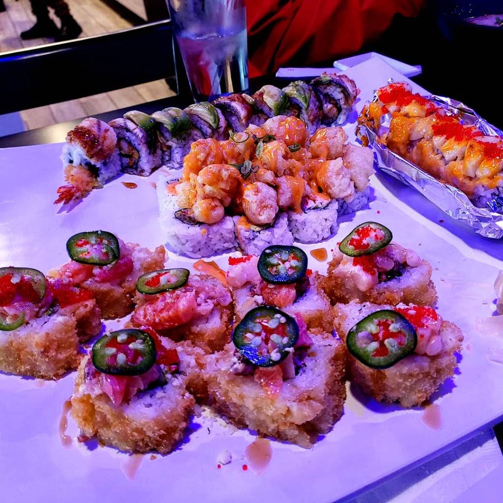 Kazoku Japanese Restaurant,Sushi,Teriyaki,Ramen | restaurant | 2925 Cliff Rd E, Burnsville, MN 55337, USA | 9524566496 OR +1 952-456-6496