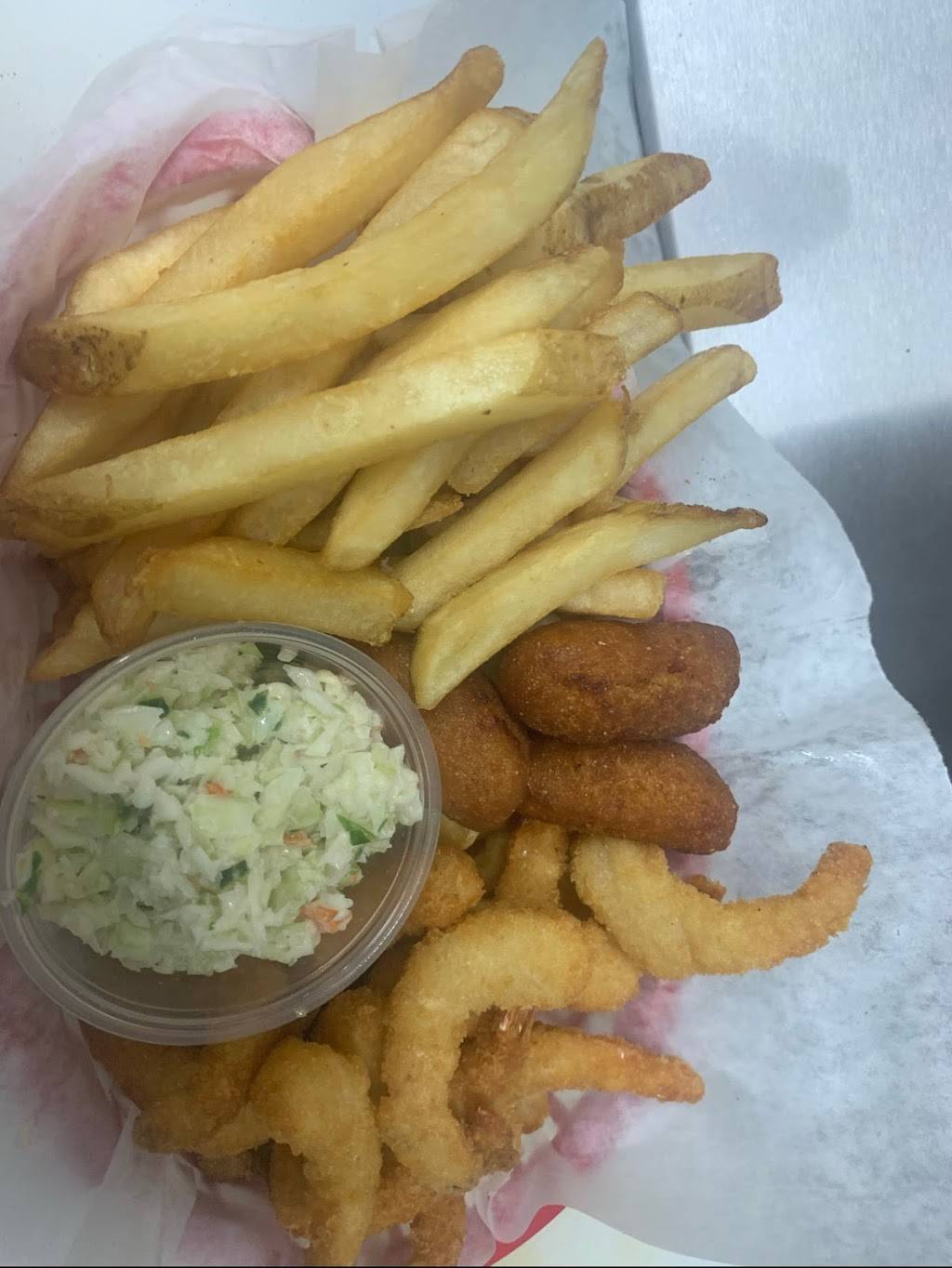 Js Delightful Diner | restaurant | 2074 Smith Mountain Lake Pkwy, Huddleston, VA 24104, USA | 5402973252 OR +1 540-297-3252