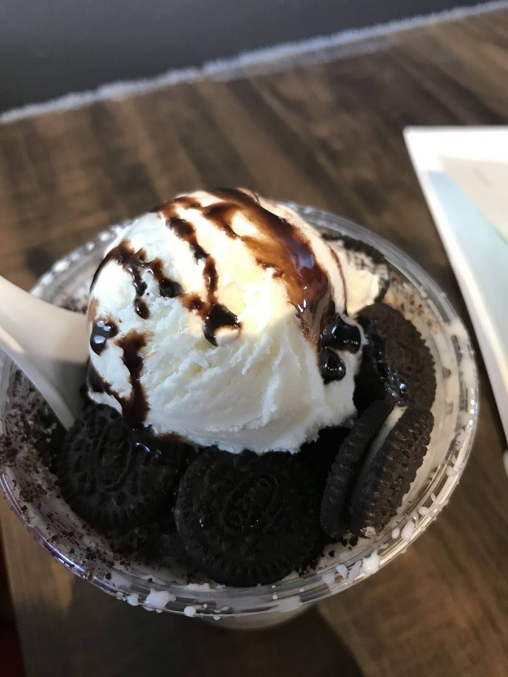 Roll N Tea | restaurant | 10066 Bayview Ave #8, Richmond Hill, ON L4C 0W5, Canada | 9057870396 OR +1 905-787-0396