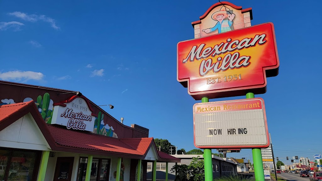 Mexican Villa East | restaurant | 1337 E Sunshine St, Springfield, MO 65804, USA | 4178871010 OR +1 417-887-1010