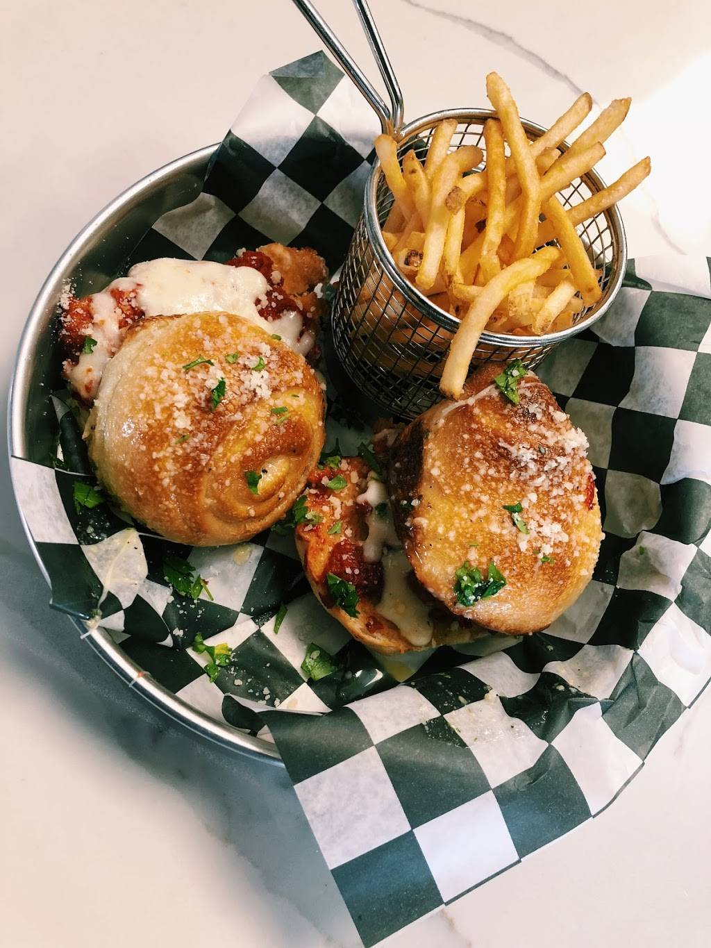 Grato Italian Grill & Pizzeria | restaurant | 3801 W Lake Mary Blvd, Lake Mary, FL 32746, USA | 4072683715 OR +1 407-268-3715