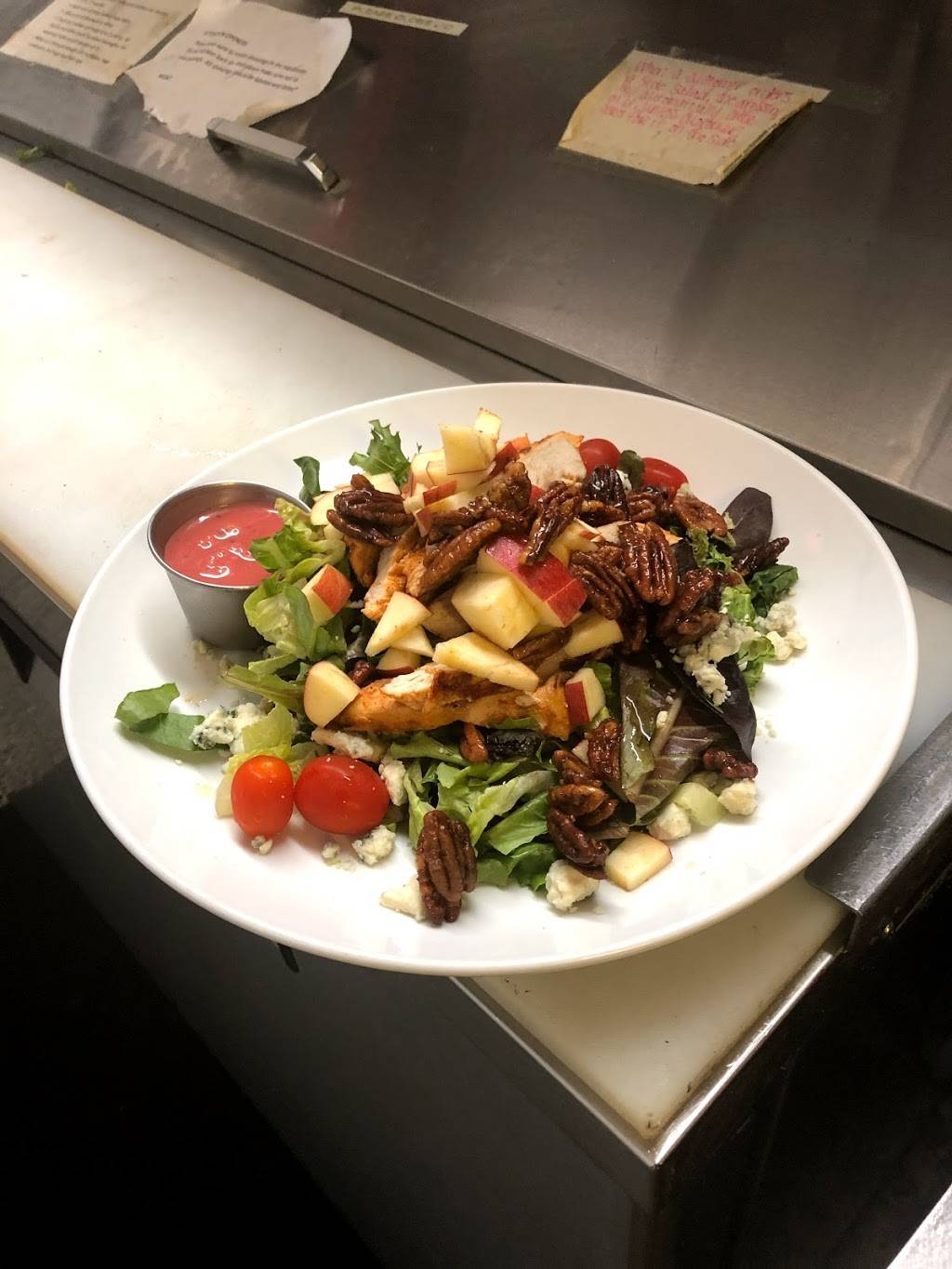 Firewood Grill | restaurant | 1202 E Grand River Ave, Howell, MI 48843, USA | 5176187204 OR +1 517-618-7204