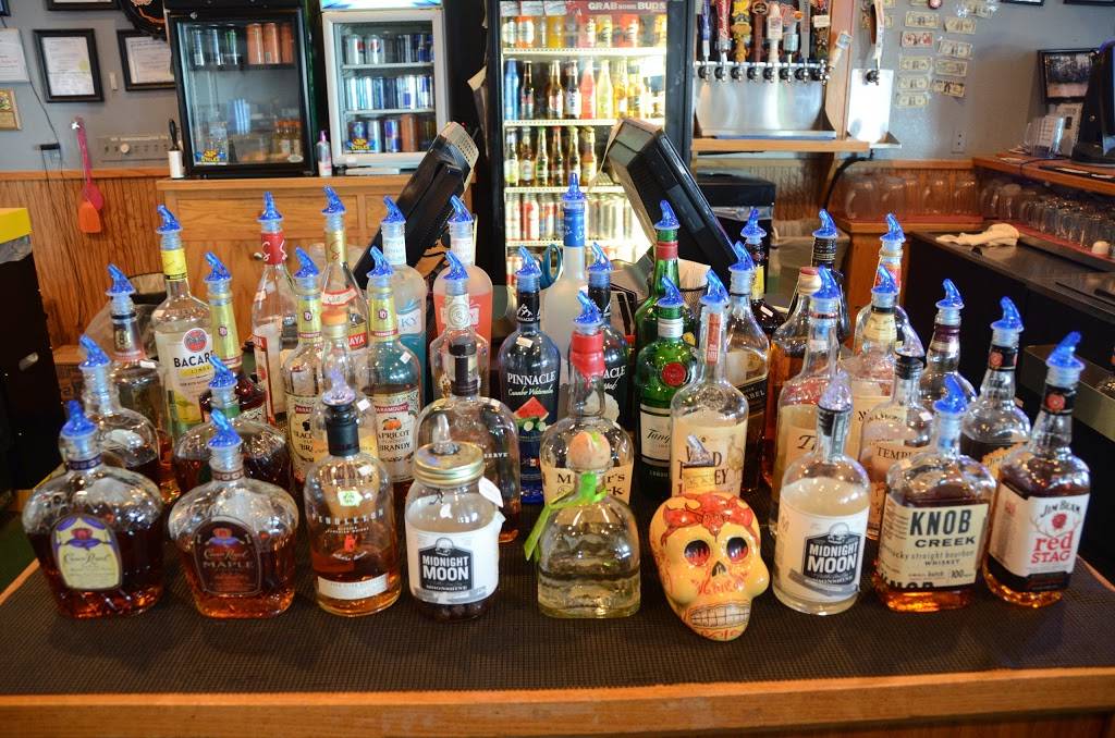 Wild Hogs Saloon & Eatery | night club | 350 Commercial Dr, Walford, IA 52351, USA | 3198464476 OR +1 319-846-4476