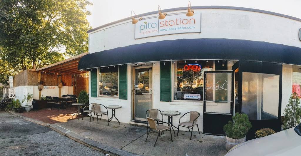 Gyro Station | meal takeaway | 7 Station Plaza, Glen Head, NY 11545, USA | 5166767482 OR +1 516-676-7482