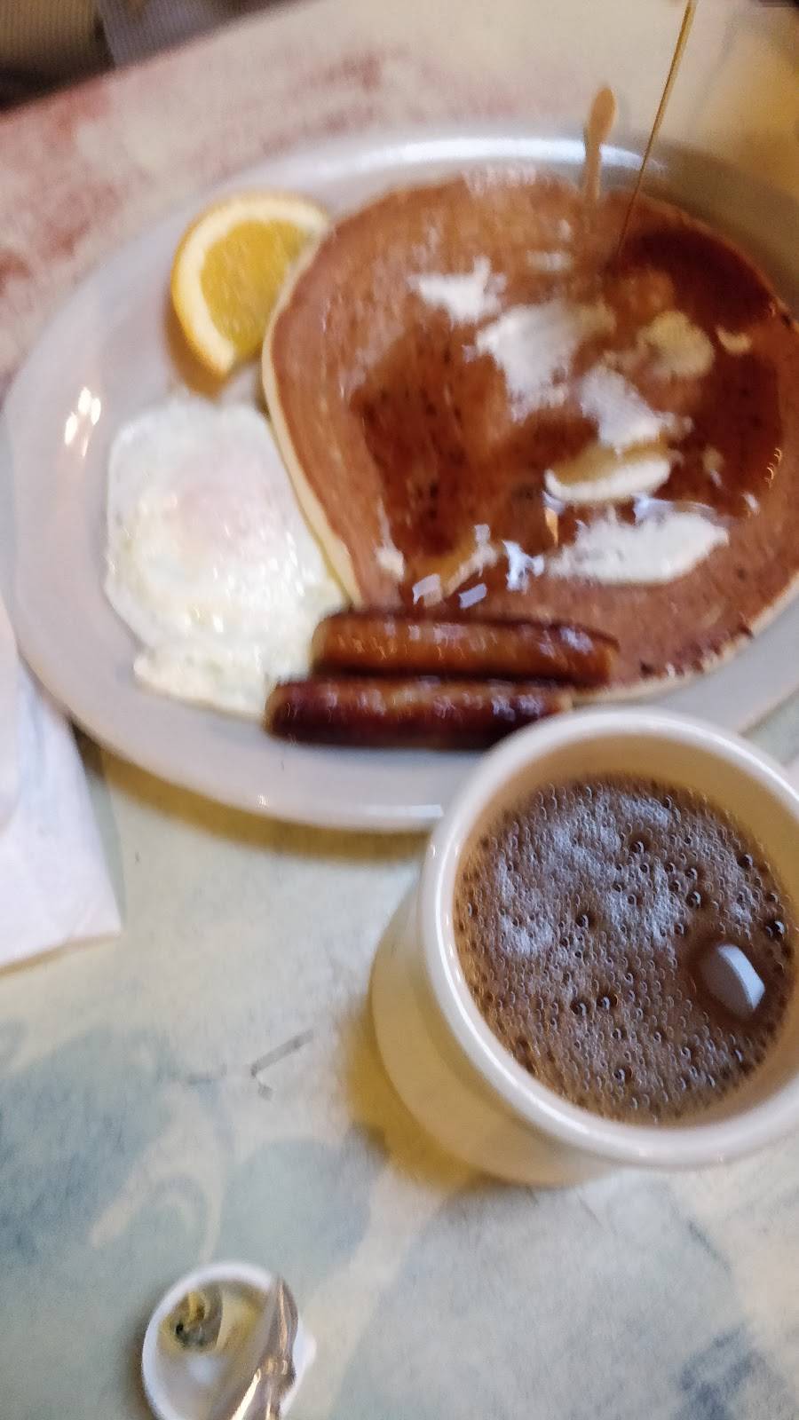 Meridian Cafe | restaurant | 213 N Meridian, Puyallup, WA 98371, USA | 2536047612 OR +1 253-604-7612