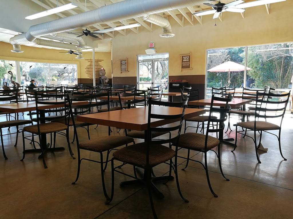 Zoofari Cafe | restaurant | 3400 E Zoo Ct, Tucson, AZ 85716, USA | 5207913204 OR +1 520-791-3204