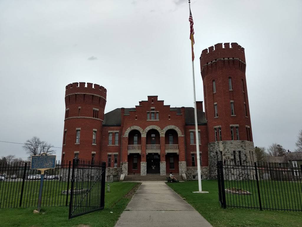 Whitehall Athletic Club | restaurant | 62 Poultney St, Whitehall, NY 12887, USA | 5184990134 OR +1 518-499-0134