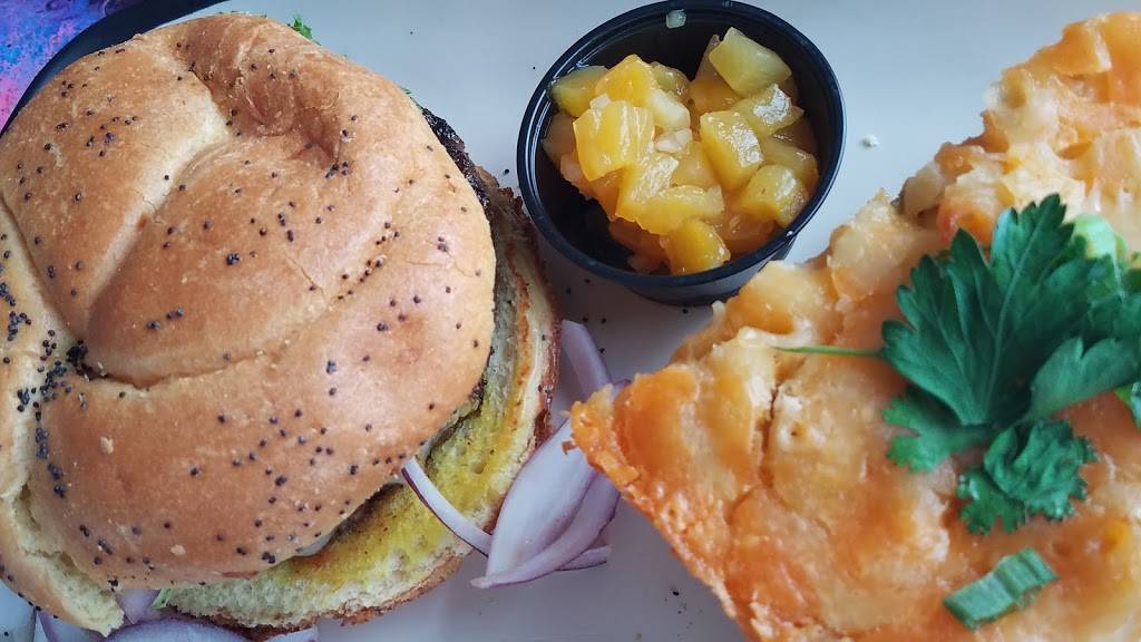 Junkanoo Island Kitchen and Rum Bar | restaurant | 626 Glen Cheek Dr, Port Canaveral, FL 32920, USA | 3215935865 OR +1 321-593-5865