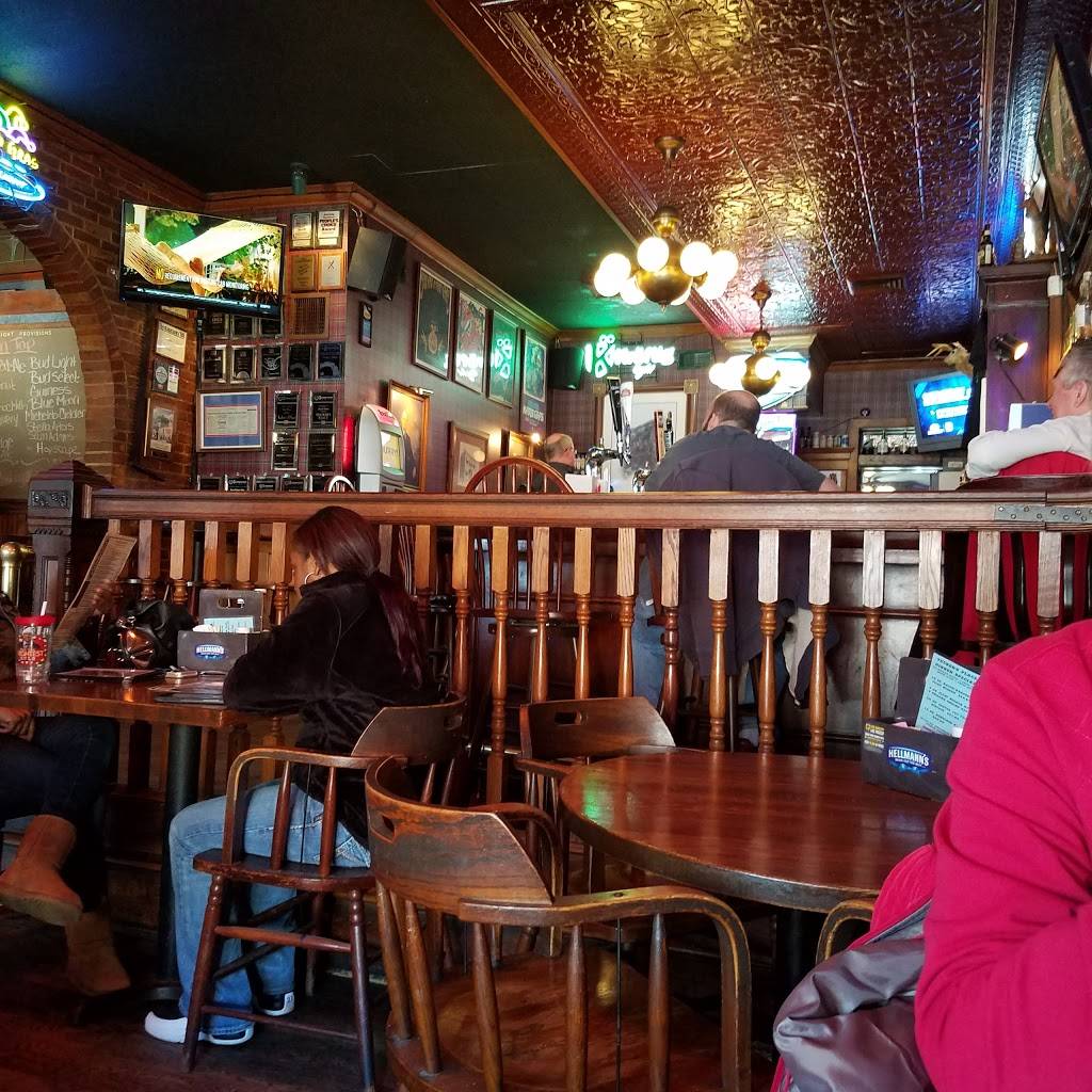 Tuckers Place | restaurant | 2117 S 12th St, St. Louis, MO 63104, USA | 3147725977 OR +1 314-772-5977