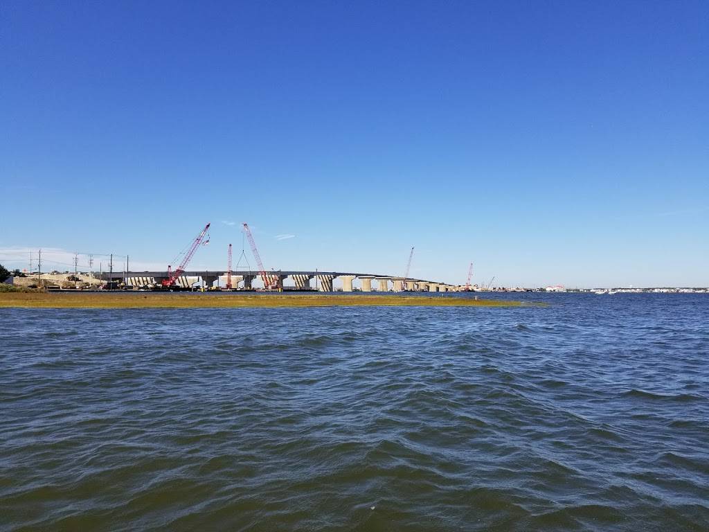 Causeway Marina | restaurant | 2200 E Bay Ave, Manahawkin, NJ 08050, USA | 6094941371 OR +1 609-494-1371
